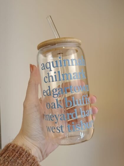 Towns of Martha's Vineyard glass can tumbler by misty lea